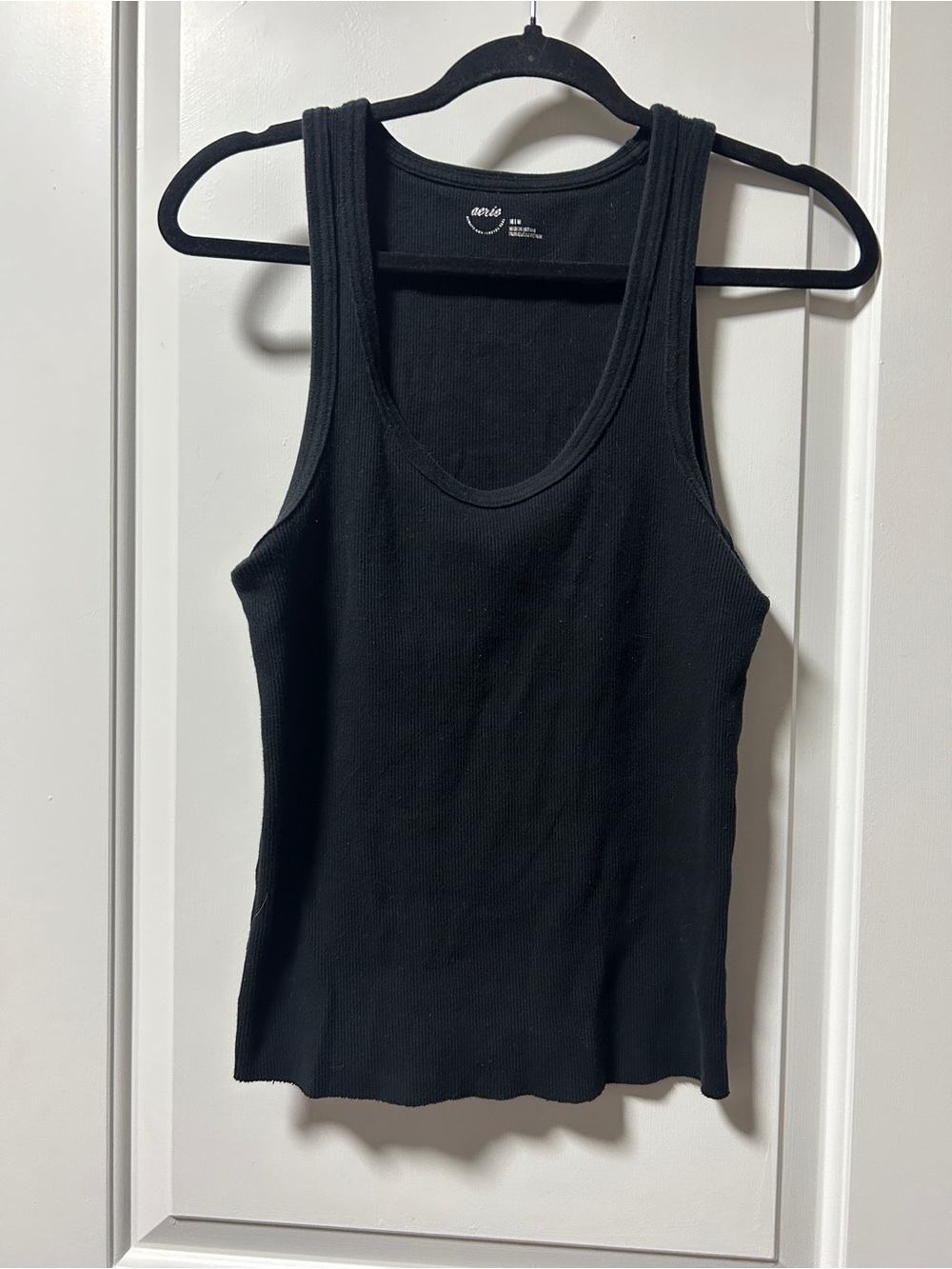 aerie Black Ribbed Scoop Tank